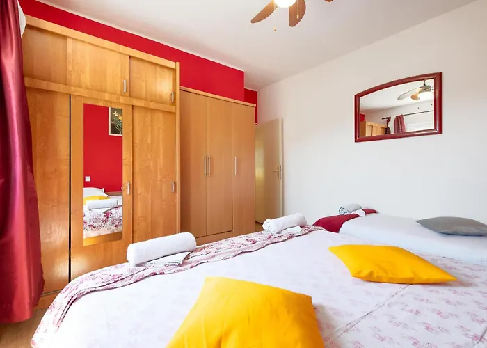 Prázdninový dům Beautiful In Šibenik